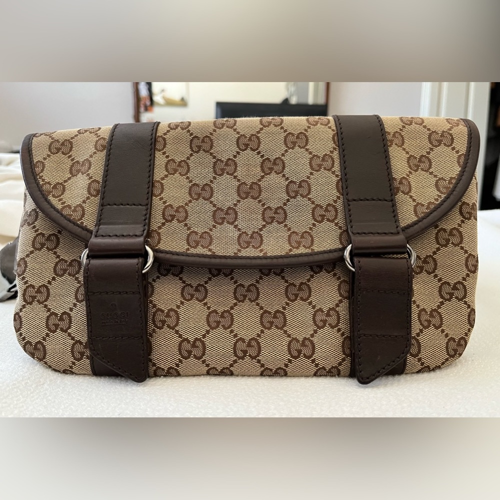 EUC Authentic Gucci Belt Bag / Bum Bag Canvas Web GG